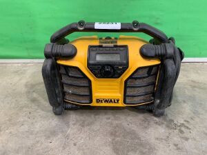 Dewalt DC12017 Radio