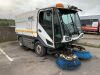 2013 Johnston 2000TS2 Compact Sweeper - 7