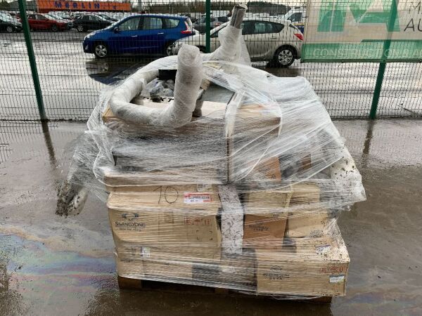 UNRESERVED Pallet Of Misc Car Parts