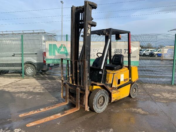 UNRESERVED 1998 Yale GDP25 Diesel Forklift