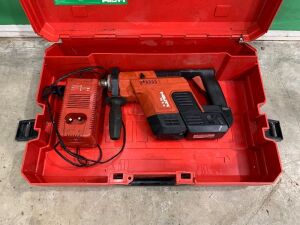 UNRESERVED Hilti TE5H Hammer Drill In Case