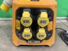 UNRESERVED Defender 110v Power Base c/w Defender 110v V3 Upright Light - 3