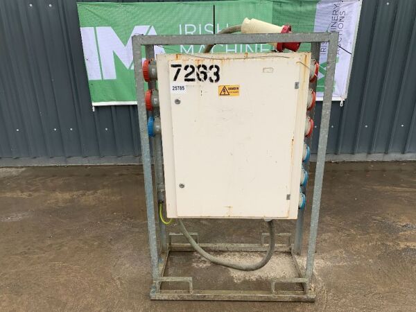 UNRESERVED 3 Phase Distribution Board