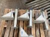 4 x UNRESERVED Reid Wind Up Jack Legs - 3