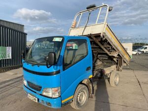 2004 Toyota Dyna 100 D4D Tipper