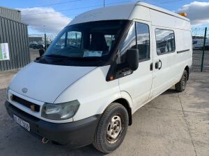 UNRESERVED 2003 Ford Transit Crew Cab Van