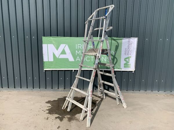 2M Extendable Podium Ladder