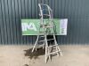 2M Extendable Podium Ladder - 3