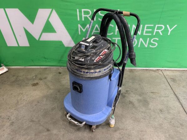 Numatic Wet Vacuum