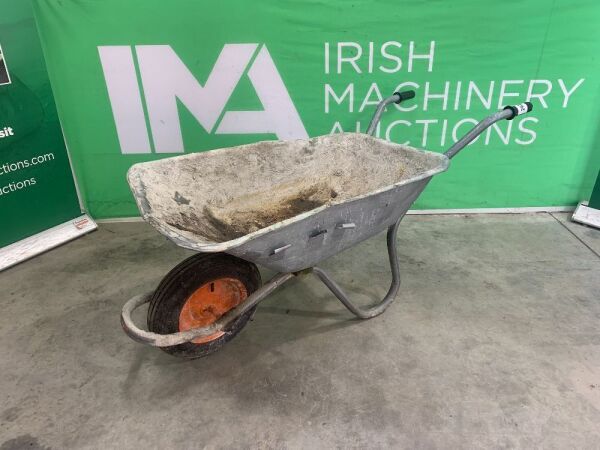 UNRESERVED Bobby Wheel Barrow