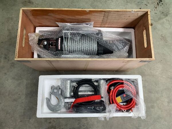 UNRESERVED/UNUSED 2000LBS Electric Winch c/w Controller