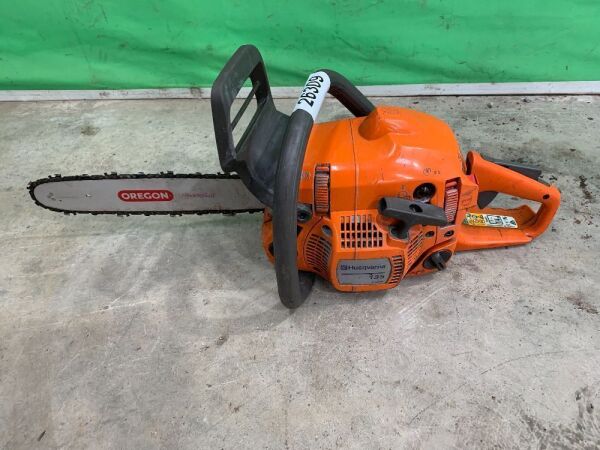 husqvarna-135-petrol-chainsaw-online-timed-auction-day-two-ireland