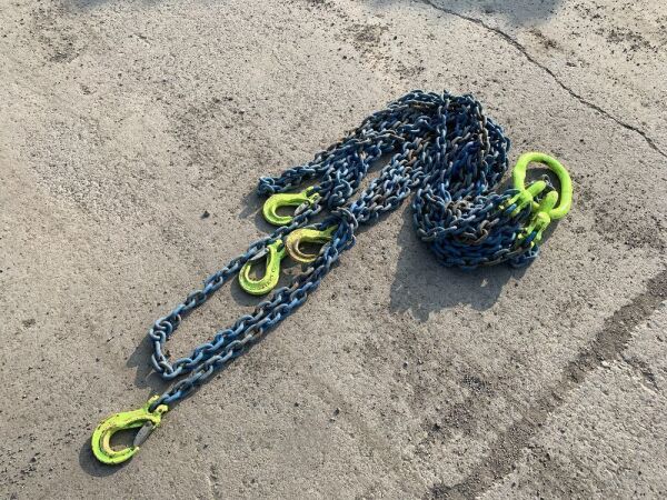 Set Of Lifting Chains