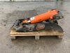 UNUSED 2021 HMB 24" Hydraulic Thumb Attachment