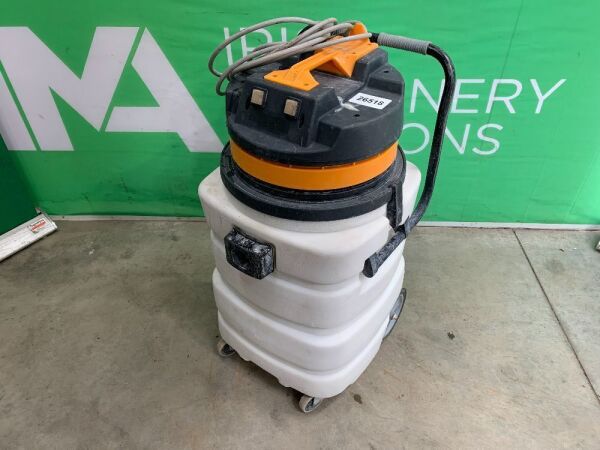 Wet/Dry 110v Vacuum