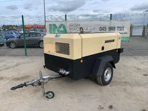 Doosan 7/71 Fast Tow Diesel Road Compressor