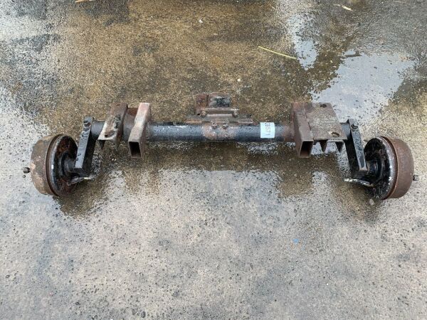 Trailer Axle & Hubs