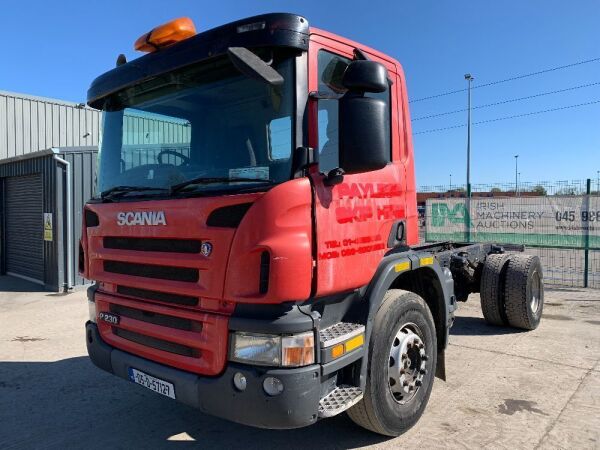 UNRESERVED 2005 Scania P230 CD 4X2