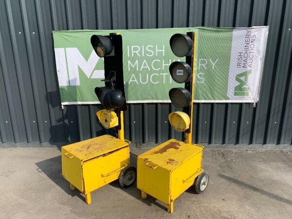 Set Of TTS IR400 Portable Traffic Lights