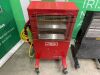 UNRESERVED 2 x Super Red Portable Heaters & 1 x Rhino Heater - 4