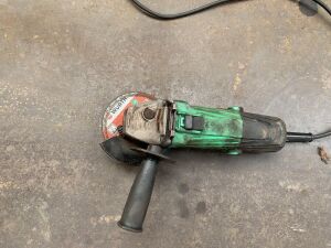 UNRESERVED Hitachi Electric Angle Grinder