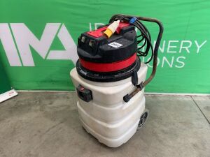 UNRESERVED 110v Industrial Vacuum