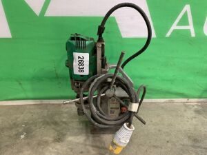 UNRESERVED Hitachi D13 32mm 110v Mag Drill