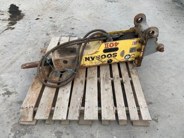 Soosan SB40II Hydraulic Rock Breaker c/w Hoses & Chisel