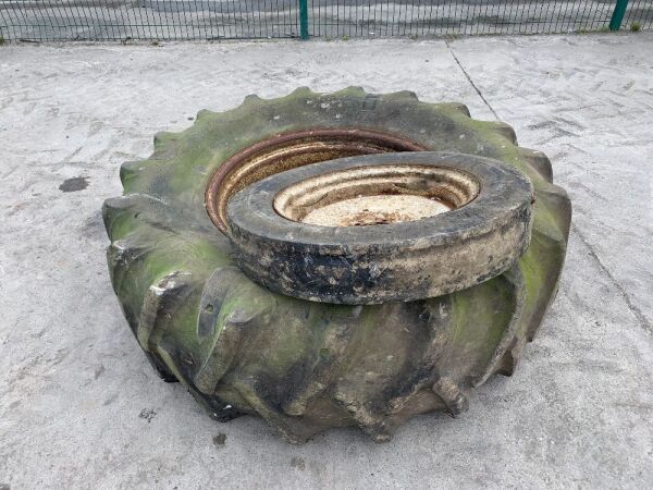 UNRESERVED Ford 5000 Wheels - Front & Rear