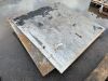 UNRESERVED 2 x 4FT Steel Road Plates - 3