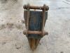 UNRESERVED Tighe V Drain Bucket (40mm Pins) - 4