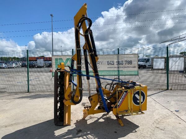 UNRESERVED Bomford Kestral 5M Flail Hedge Cutter