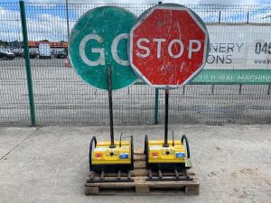 PIKE Robosign Stop & Go Units c/w Contoller & Charger