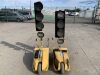 UNRESERVED Set Of TTS Traffic Lights