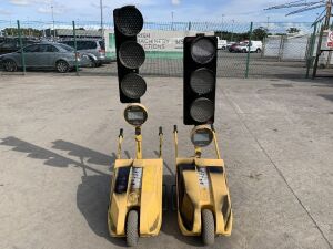 UNRESERVED Set Of TTS Traffic Lights