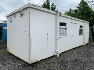 UNRESERVED 30FT x 10FT Site Office c/w Jack Legs