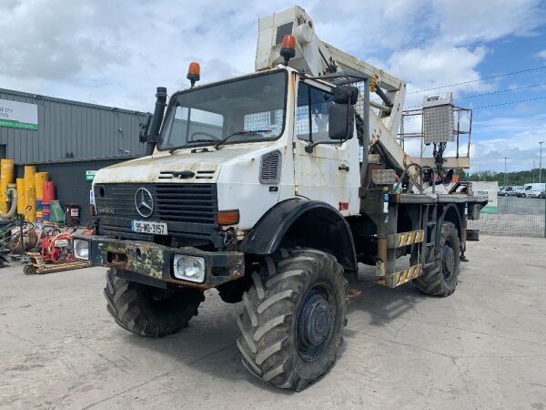 1995 Mercedes Benz Unimog U215L Cherry Picker