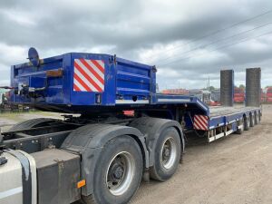 UNRESERVED 2017 Gurlesenyil 4 Axle Extendable Low Loader