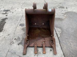 600MM Digging Bucket (45mm)