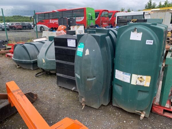 UNRESERVED 5 x Oil Tanks