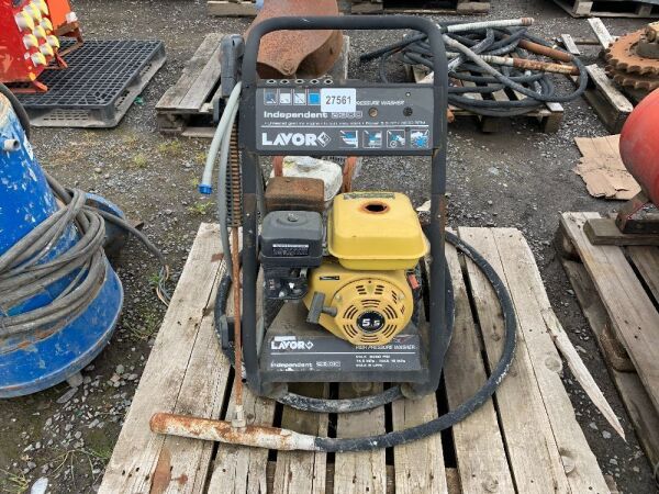 UNRESERVED Technoflux Petrol Poker & Lavor Petrol Power Washer