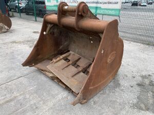 UNRESERVED Geith 4.5FT Digging Bucket (80mm) - 3