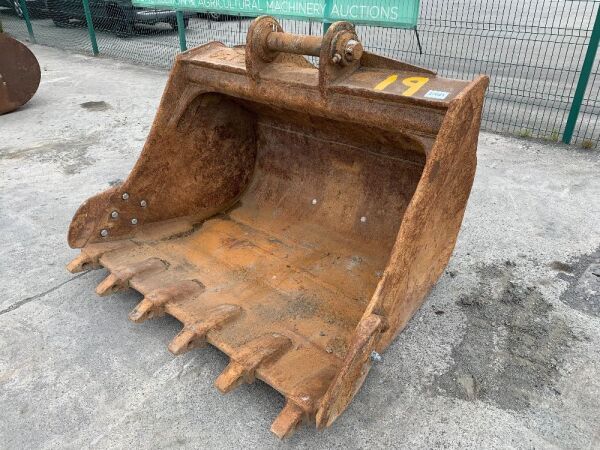 UNRESERVED 5FT Bucket Digging Bucket (80mm) - 19