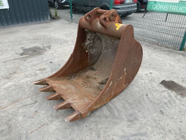 3FT Digging Bucket (60mm) - 9