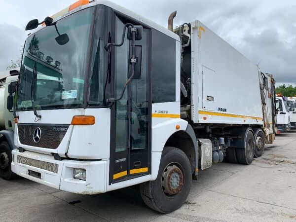 UNRESERVED 2011 Mercedes-Benz Econic 2629LL Refuse Truck