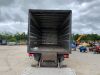 UNRESERVED 2005 Renault 220DXI Crew Cab Box Truck c/w Tail Lift - 4