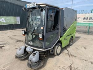 UNRESERVED 2012 Green Machine 636 Compact Sweeper