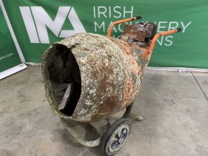 UNRESERVED Belle Minimix 150 Petrol Cement Mixer