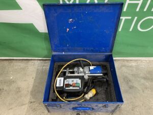 UNRESERVED BDS 110v Magnetic Drill In Case