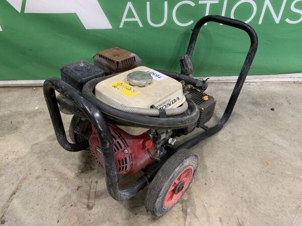 UNRESERVED Honda GX200 Petrol Power Washer